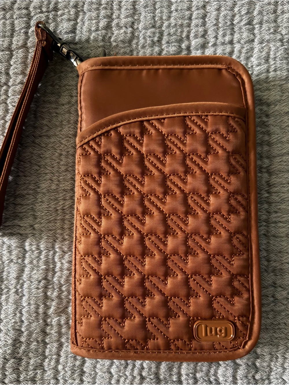 Lug Tandem Zip SE Wristlet Wallet